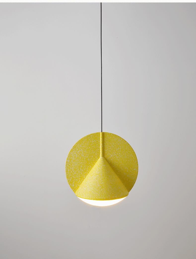 OSSA PENDANT