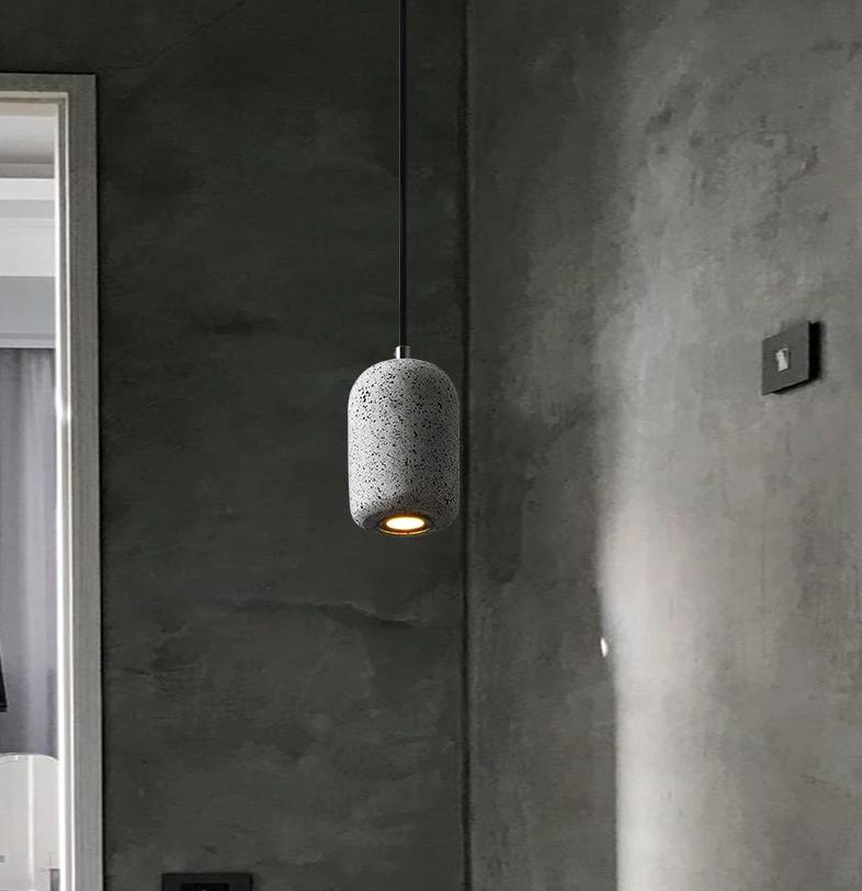 PAVE PENDANT