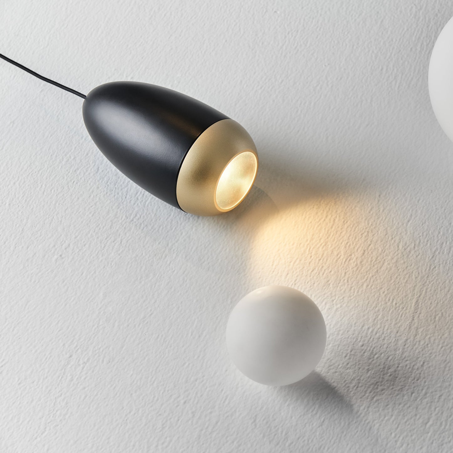 Dawn Pendant Light