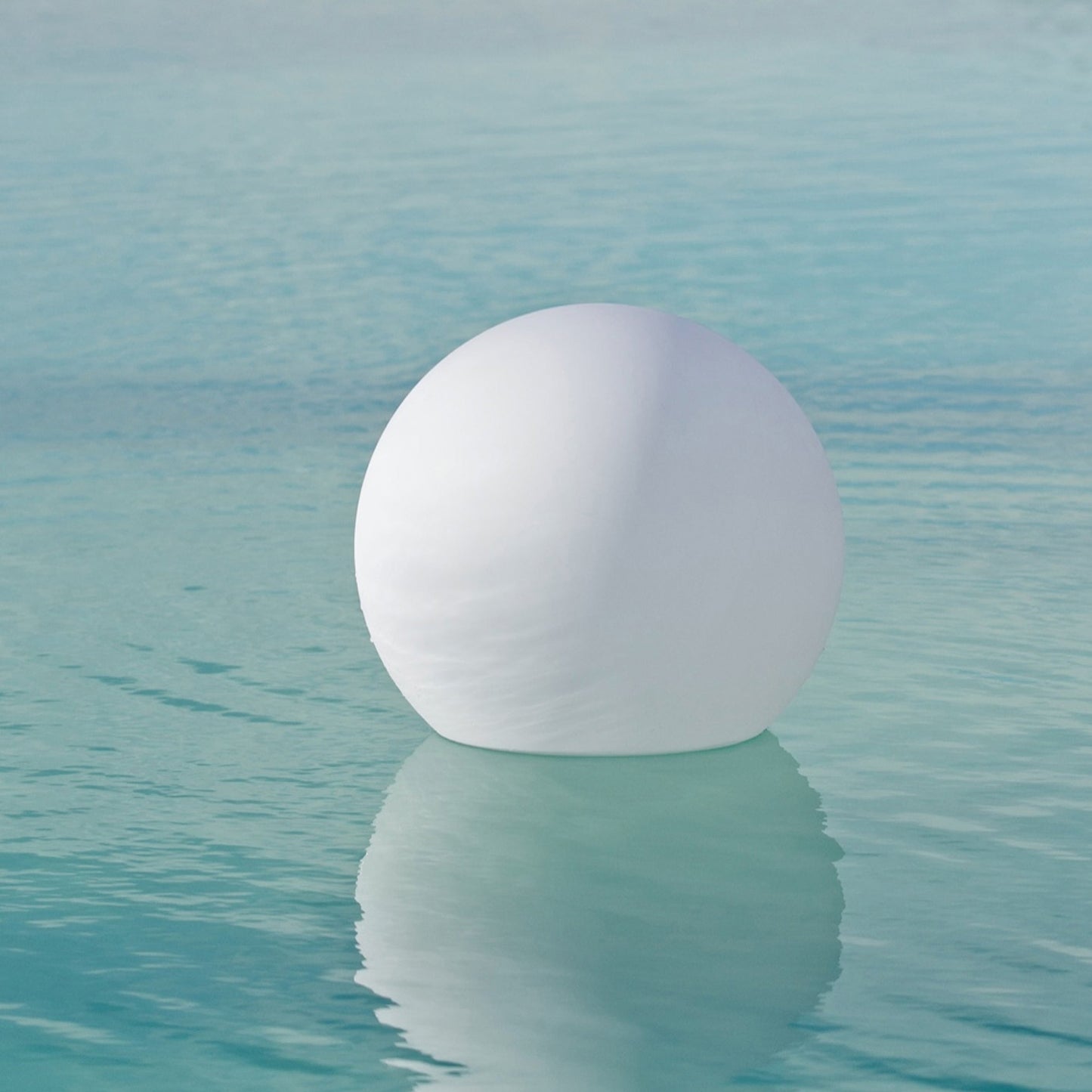 Globe Outdoor Bluetooth LED Lamp