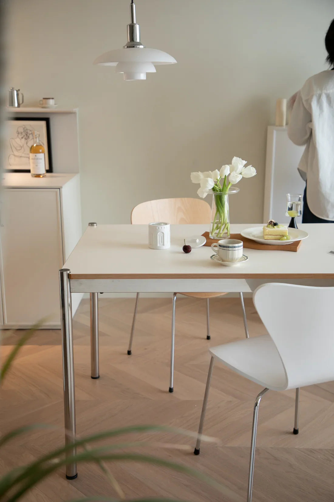 Nexus Modular Dining Table