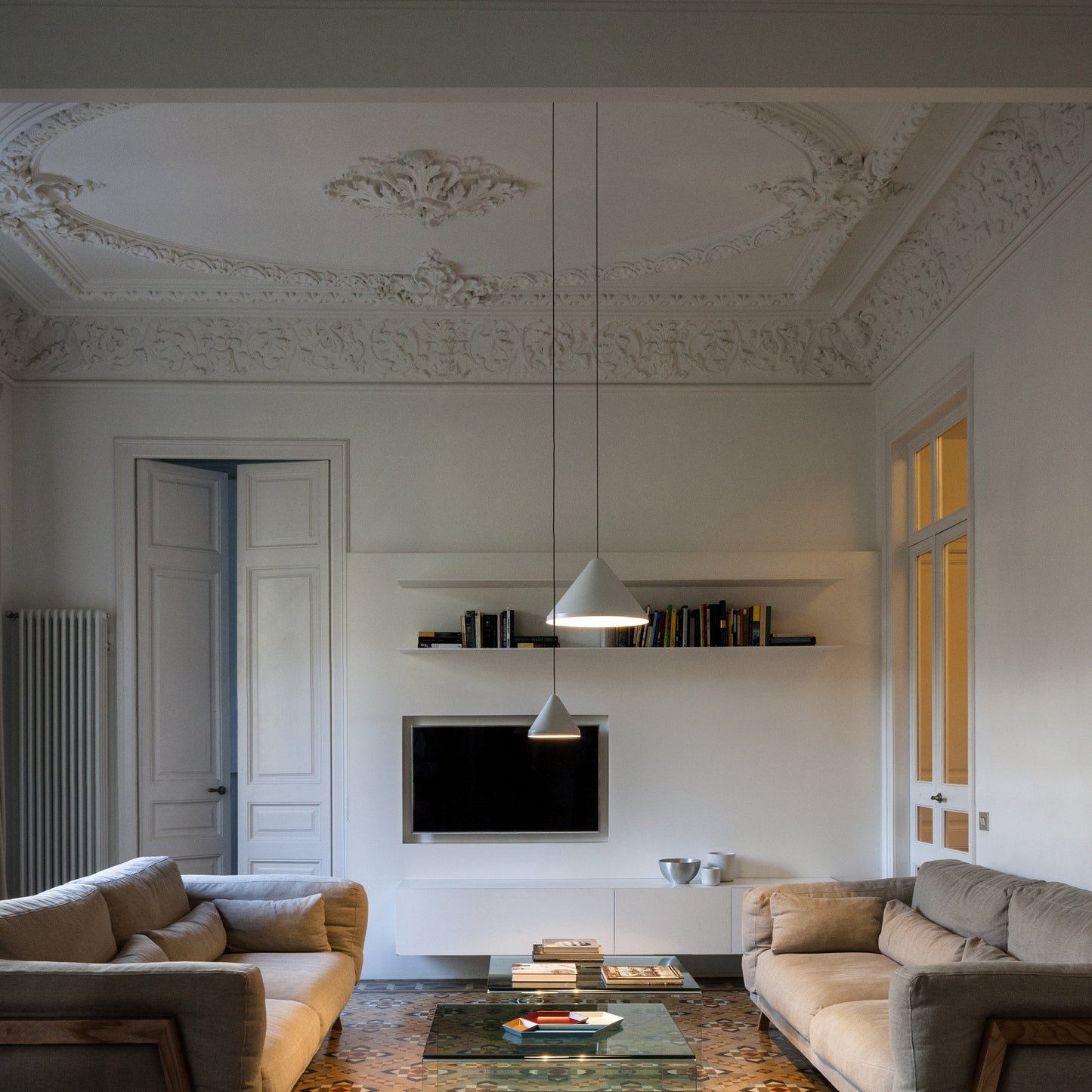 North Pendant Light