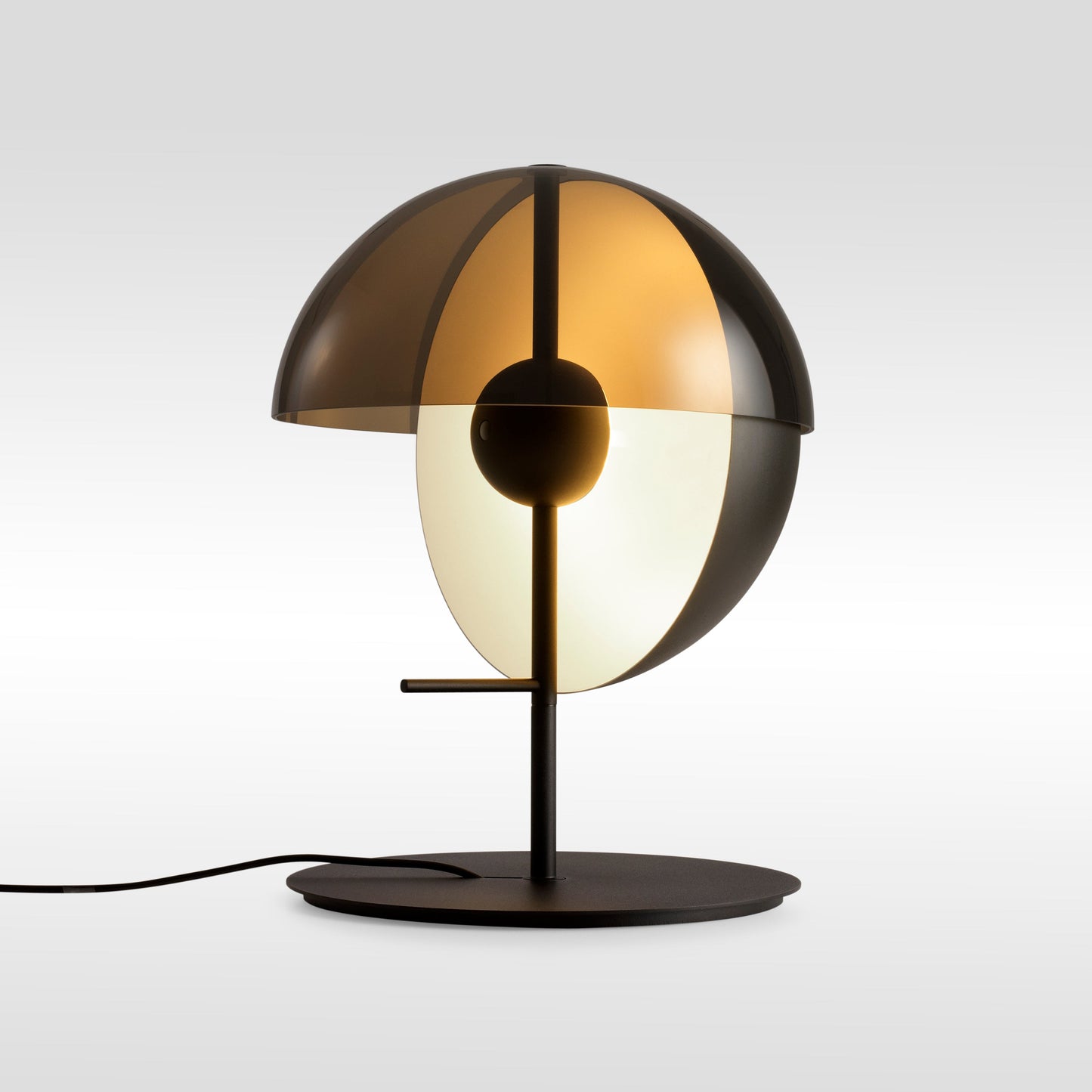 Theia M - Dimmable LED Table Lamp