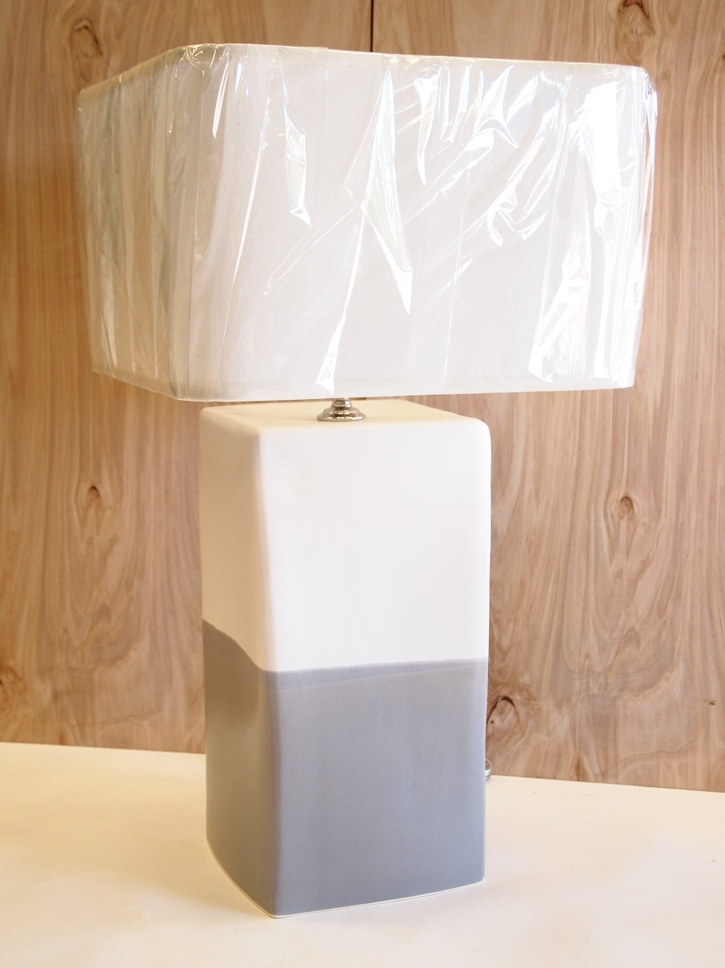 Narrow Square Lamp