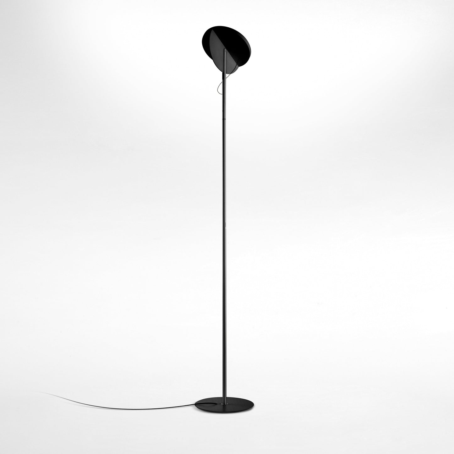 Copernica P190 LED Floor Lamp