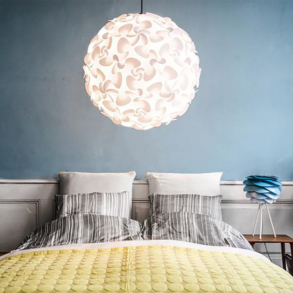 Lora Pendant Light