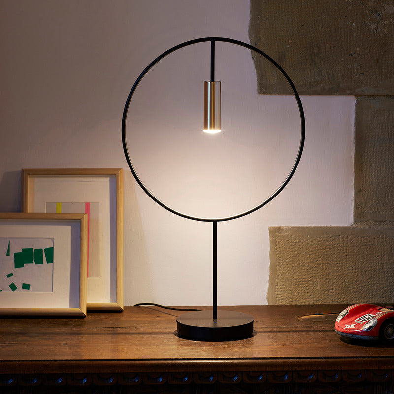 Revolta Table Lamp