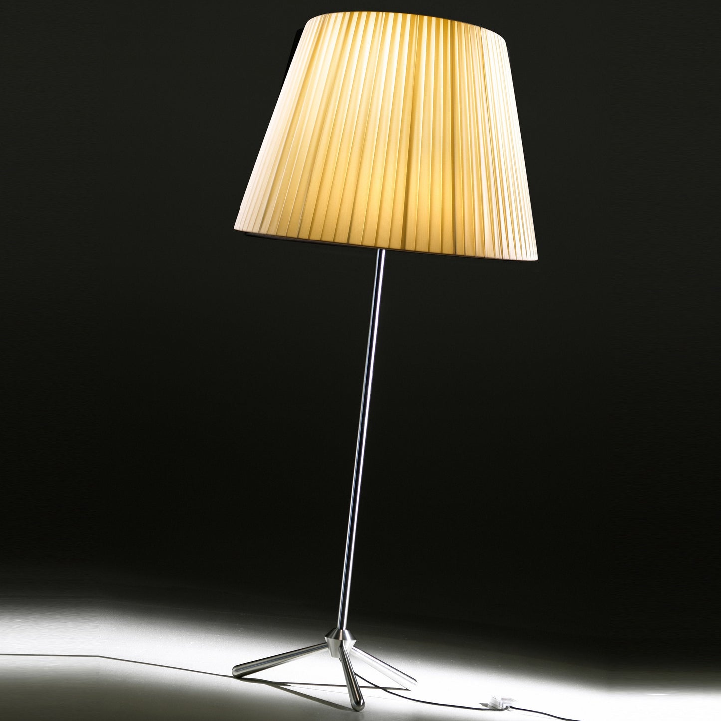 Royal Floor Lamp