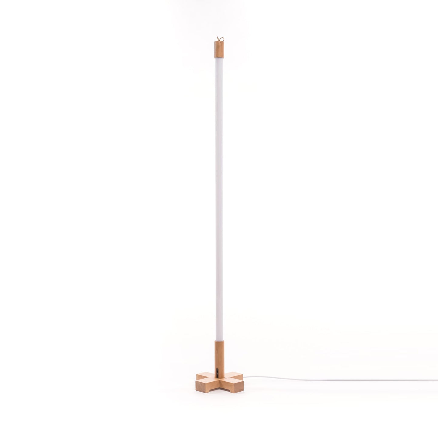 Linea Lamp