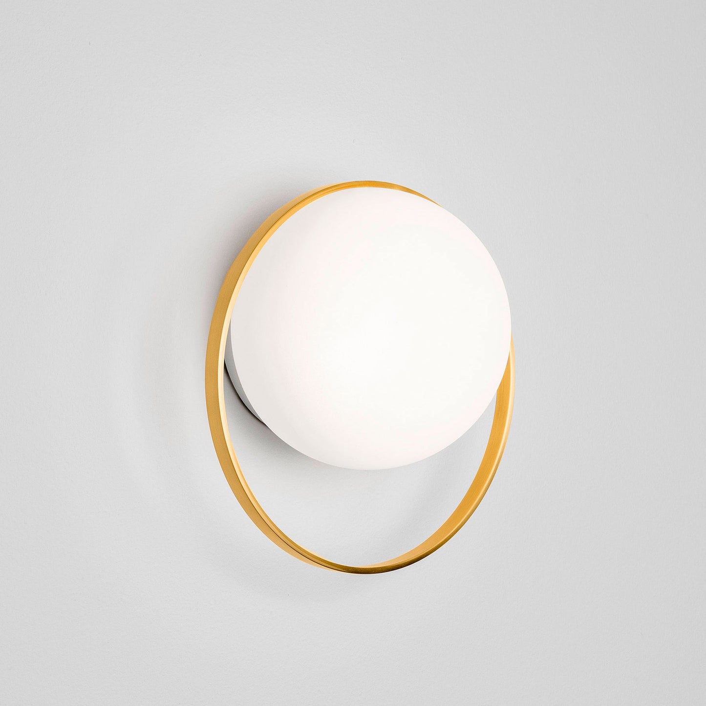 Circ 3722 Wall Light