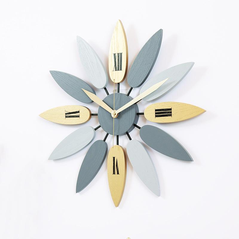 Wooden Leaves Clock