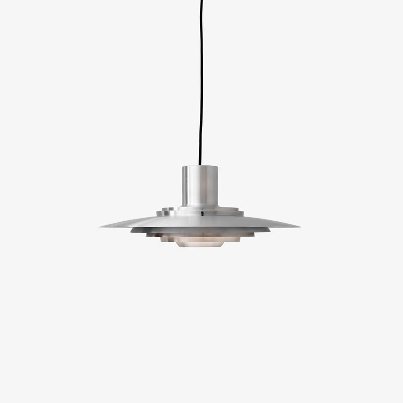 P376 Pendant Light