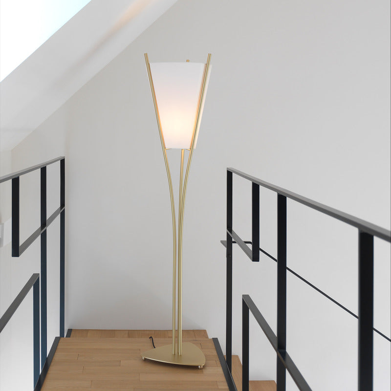 Curve Floor Lamp