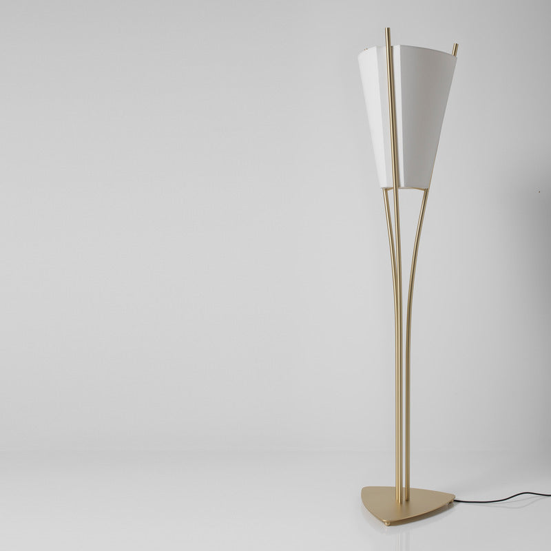 Curve Floor Lamp