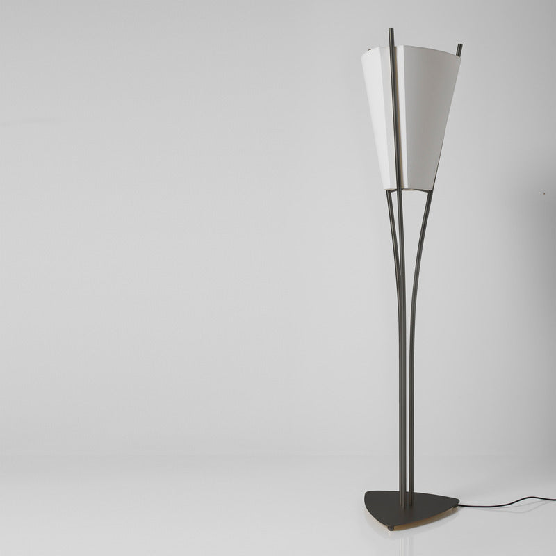 Curve Floor Lamp