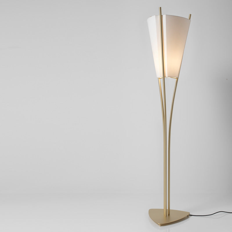 Curve Floor Lamp