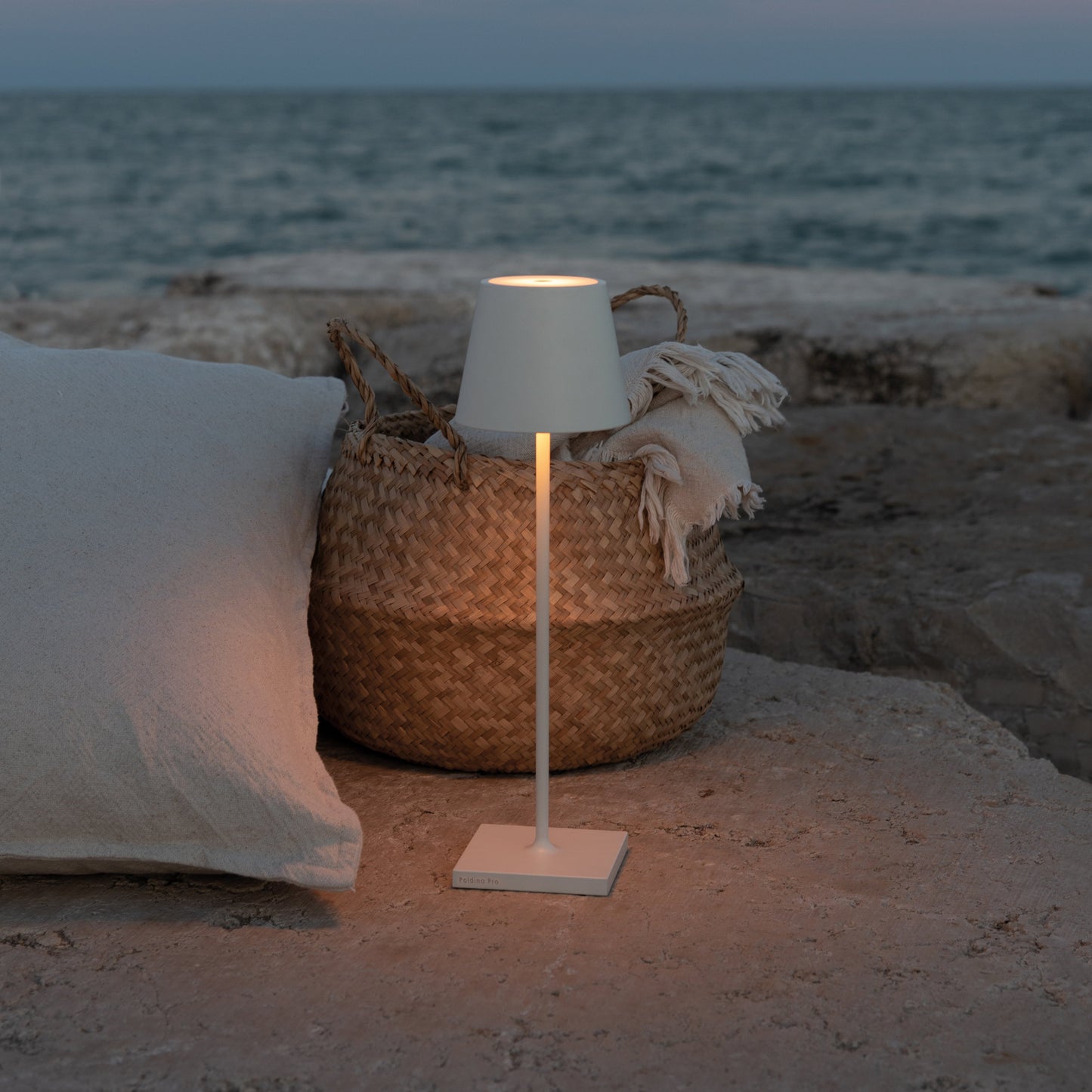 Poldina Pro Table Lamp