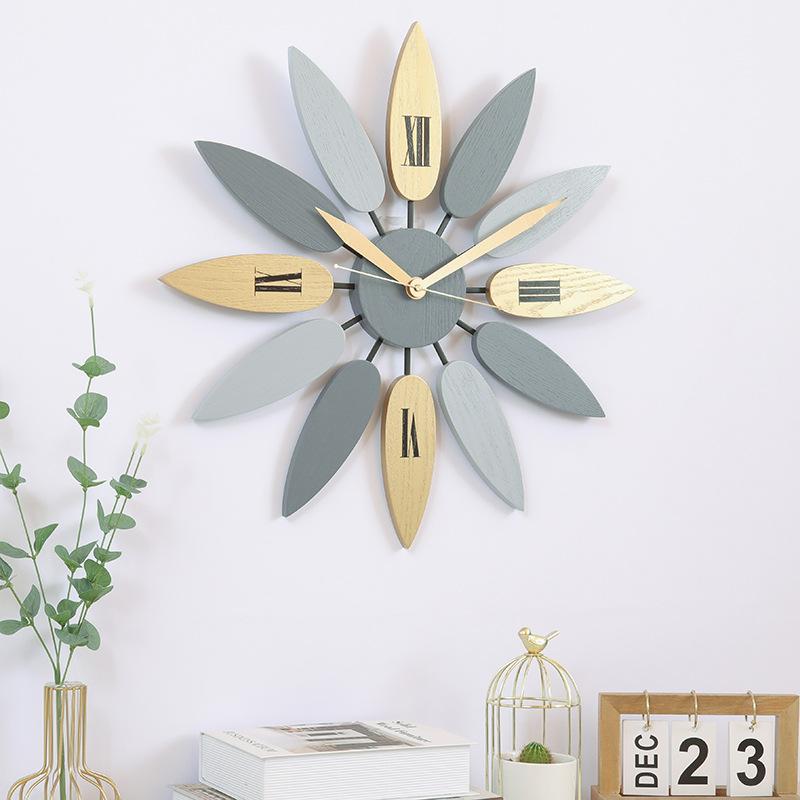 Wooden Leaves Clock