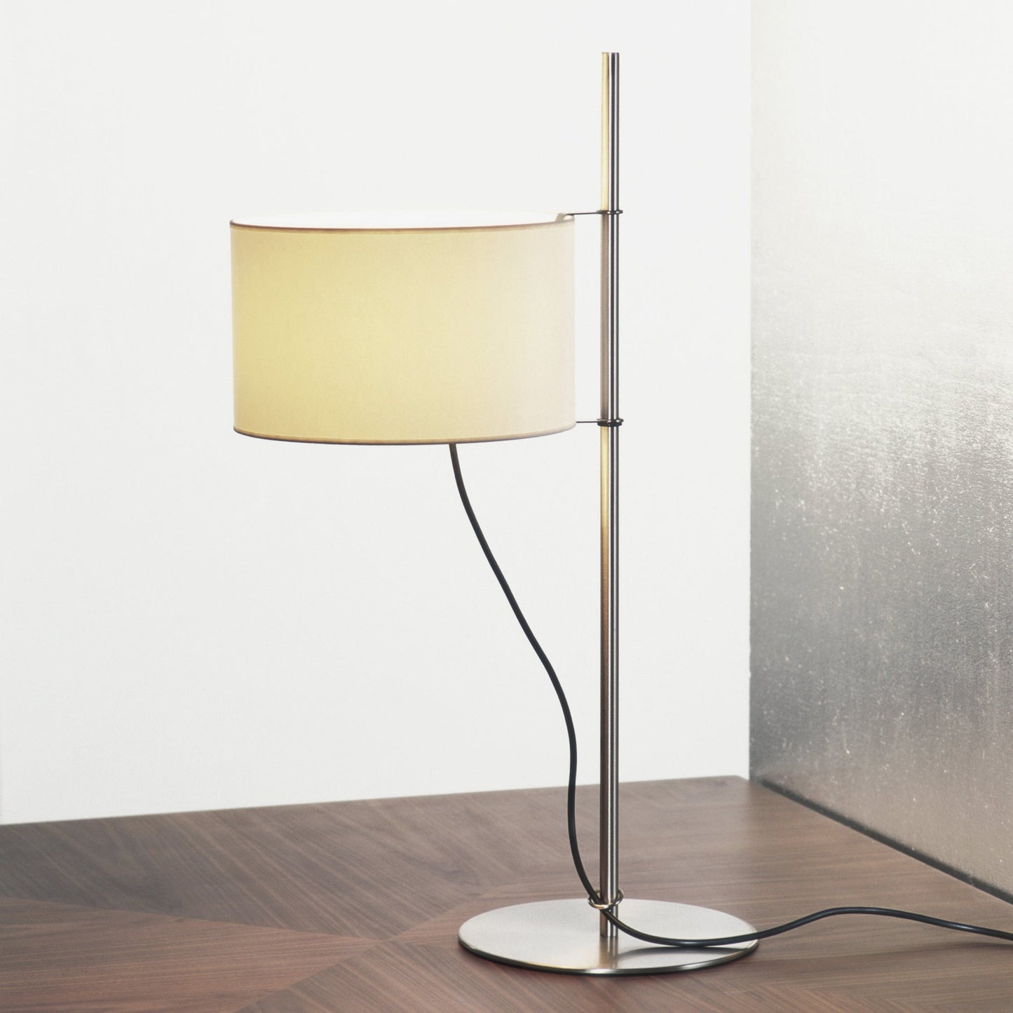 TMD Table Lamp