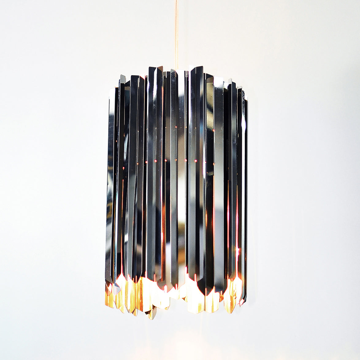 Facet 18 Pendant Light