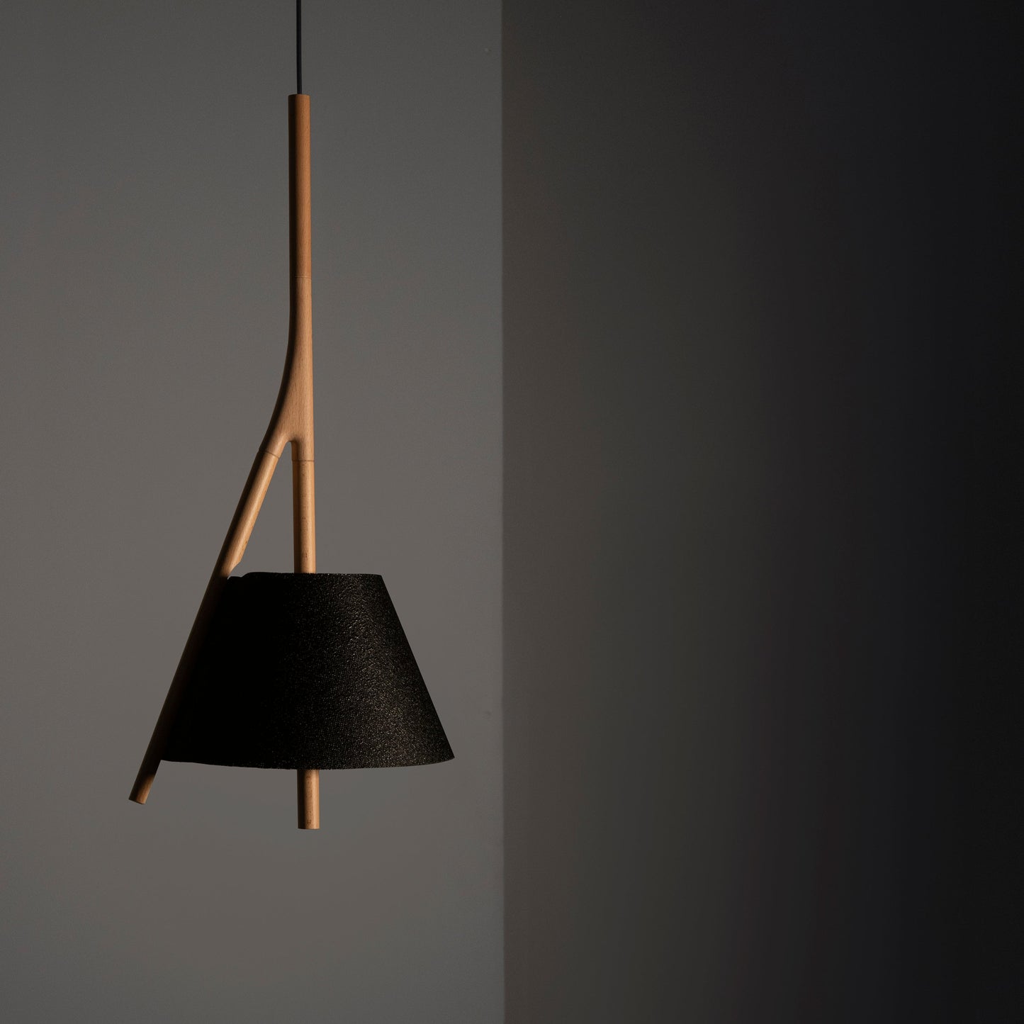 Cambo Pendant Light