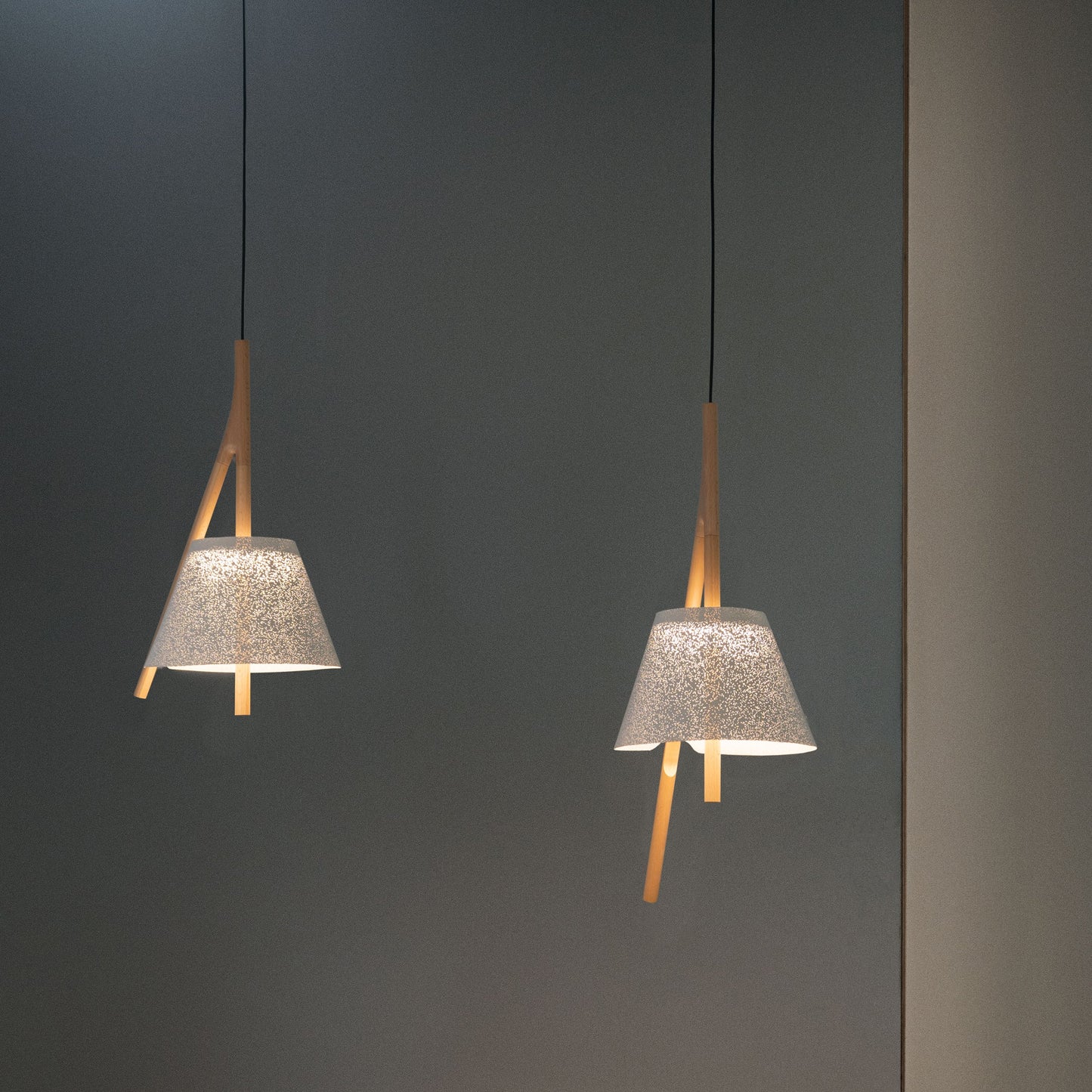 Cambo Pendant Light