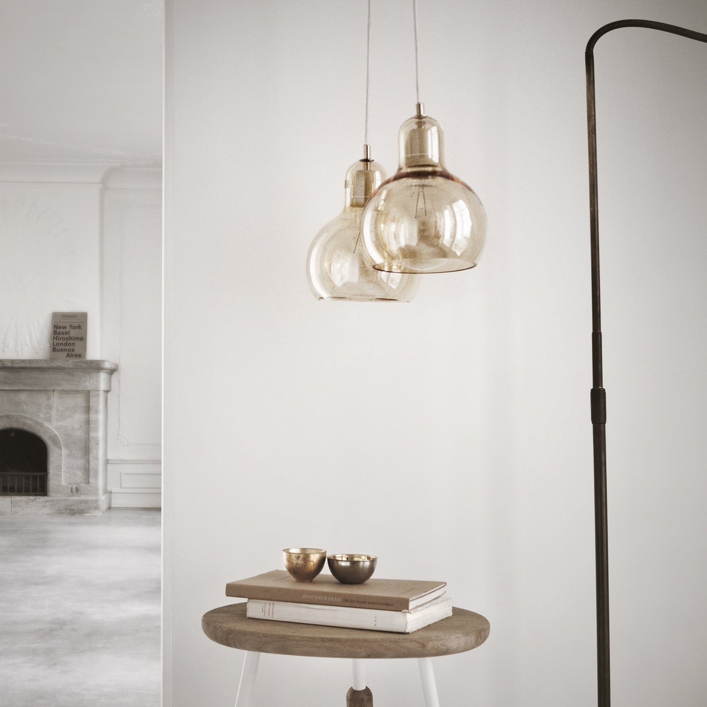 Mega Bulb SR2 Lustre Pendant Light