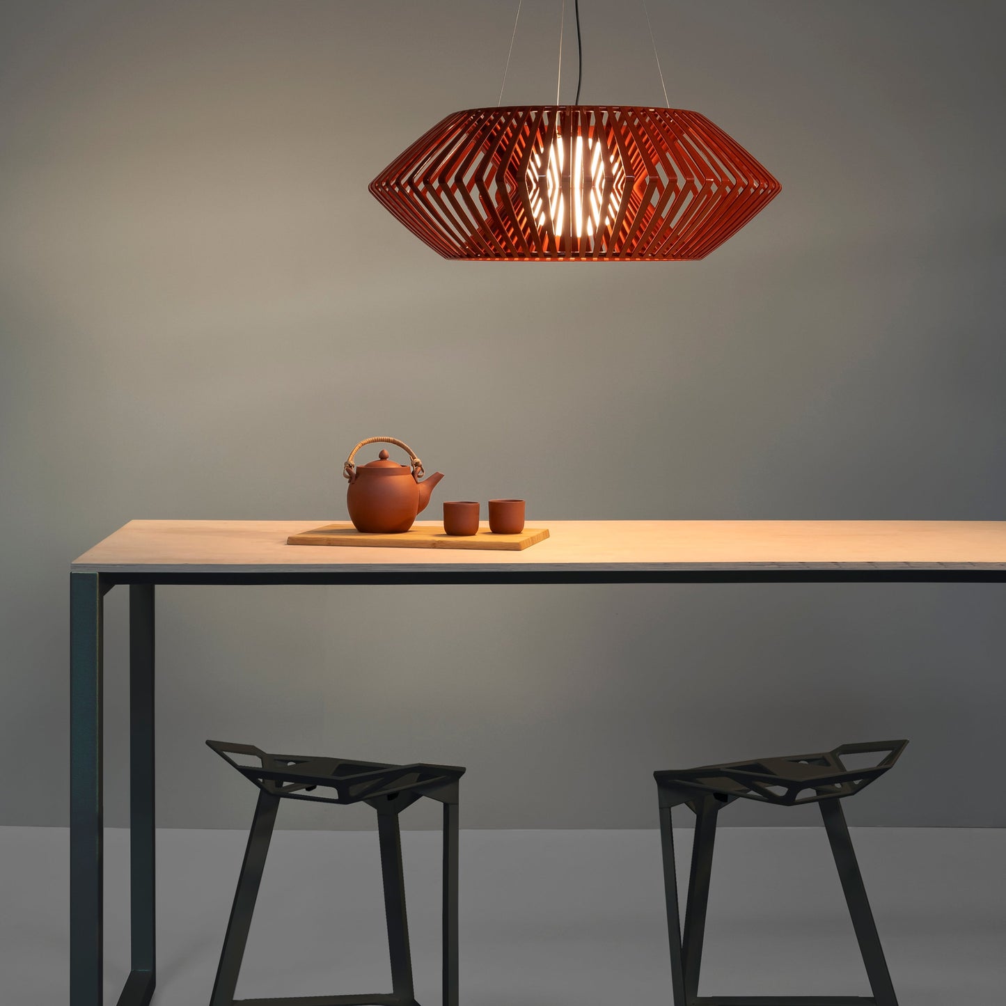 V Pendant Light