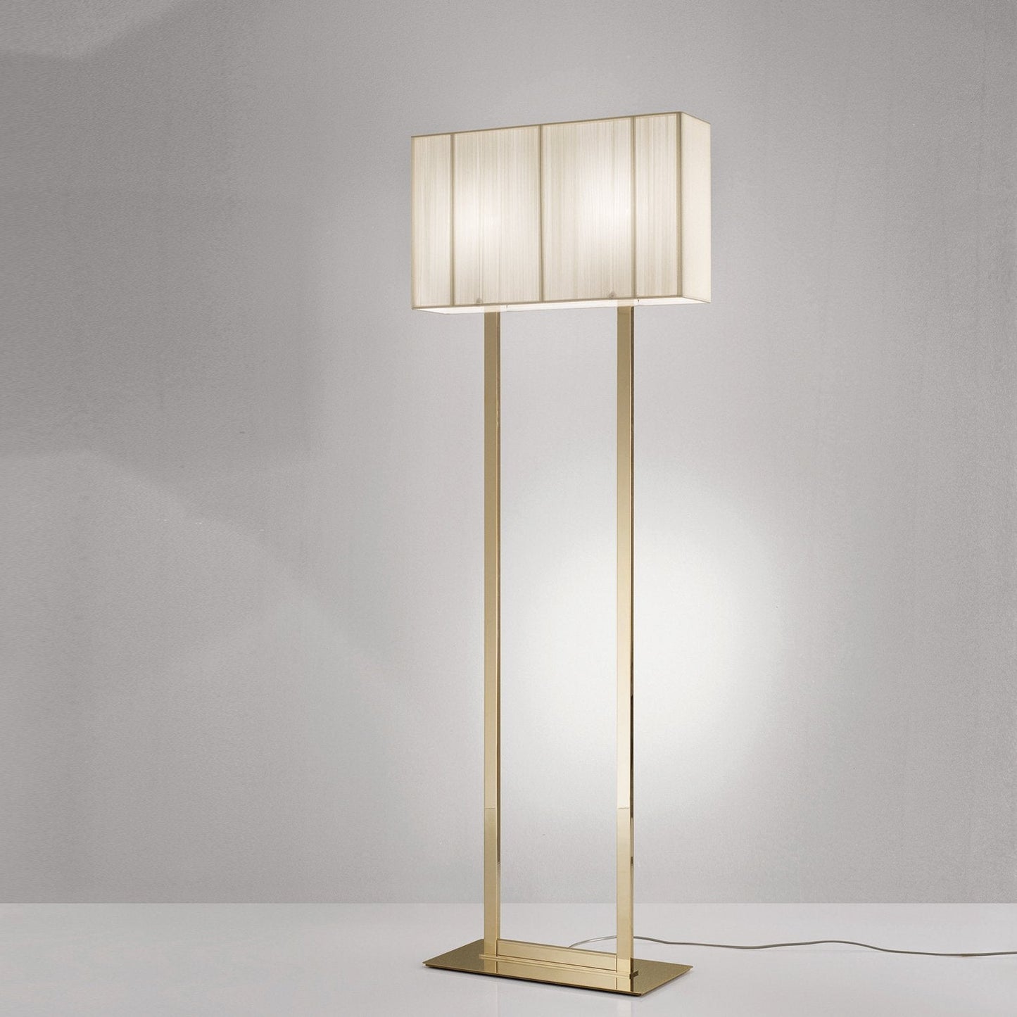 Clavius Floor Lamp