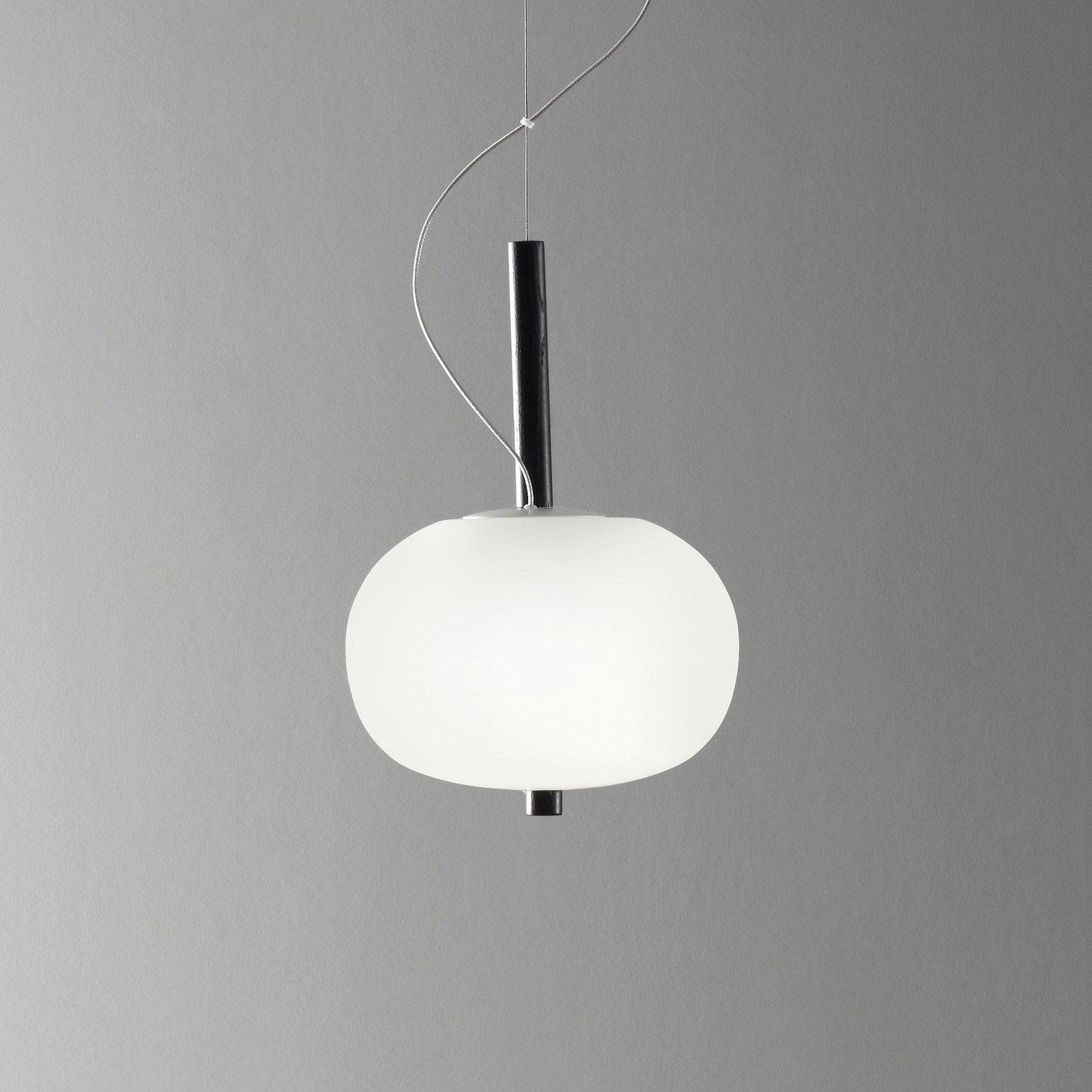 Ilargi Single Pendant Light