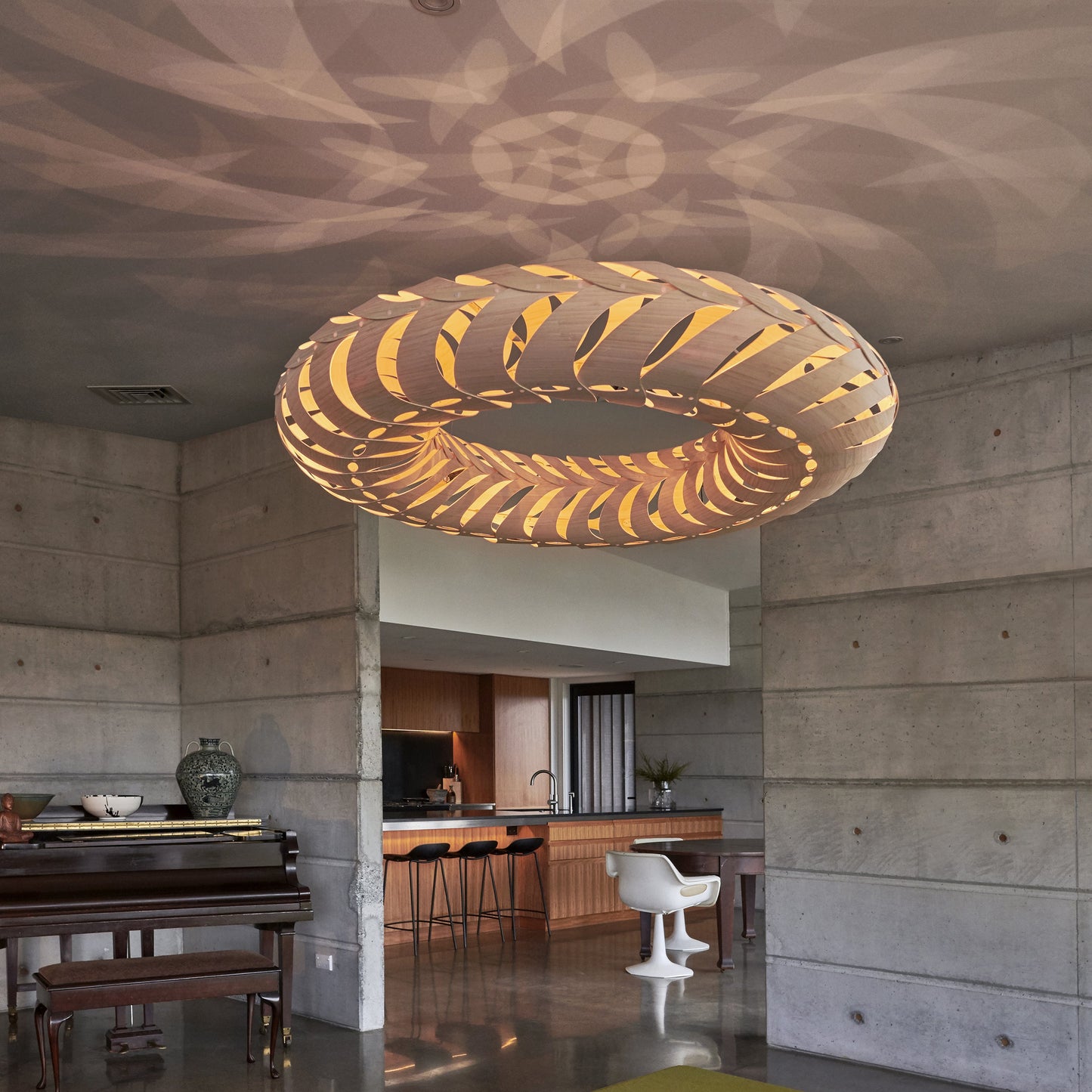 Maru Pendant Light