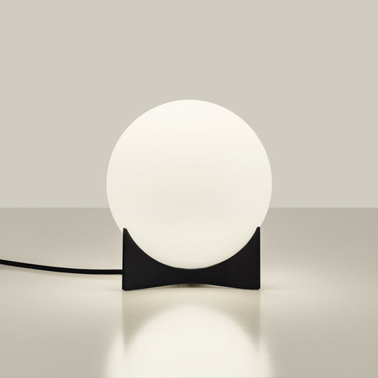 Oscar Table Lamp