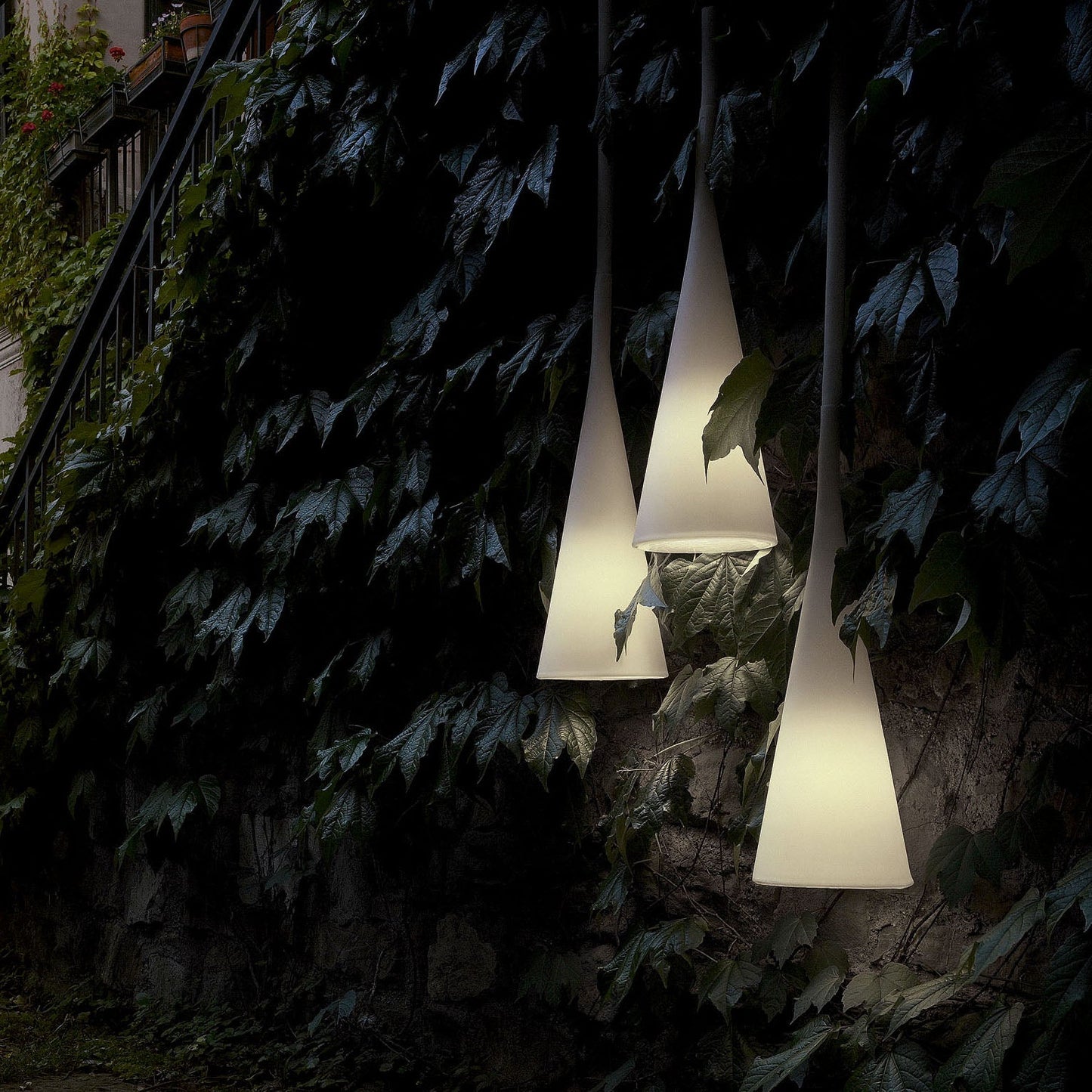 Uto Pendant Light