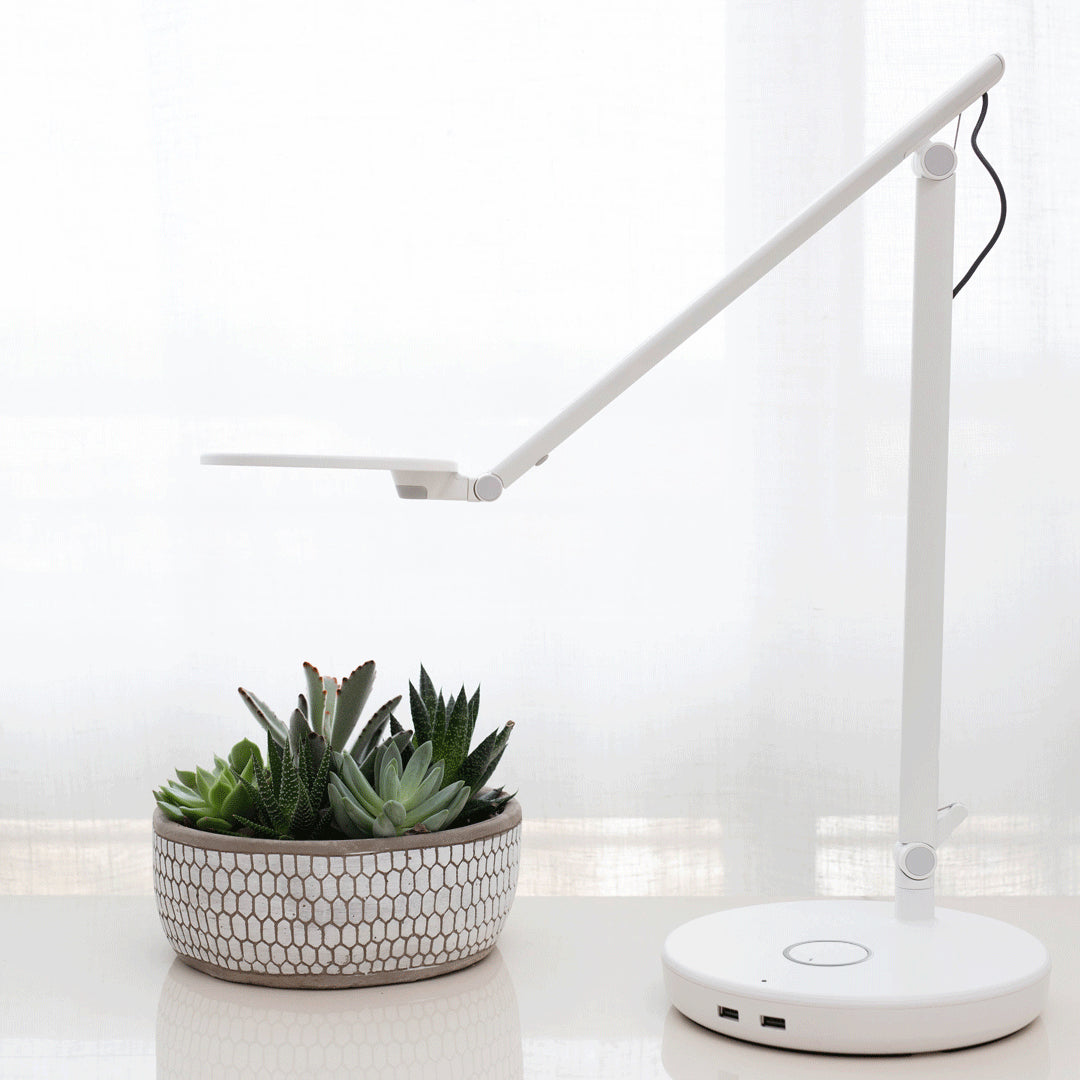 Nova Task Light