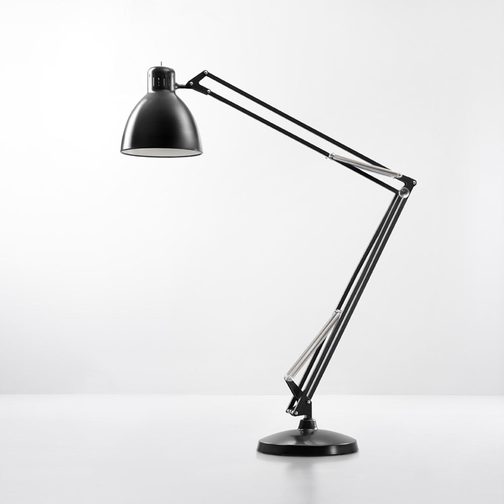 JJ Big Floor Lamp