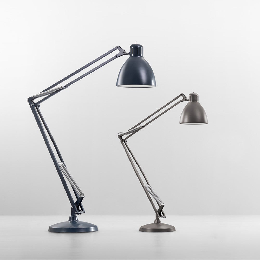 JJ Great Floor Lamp