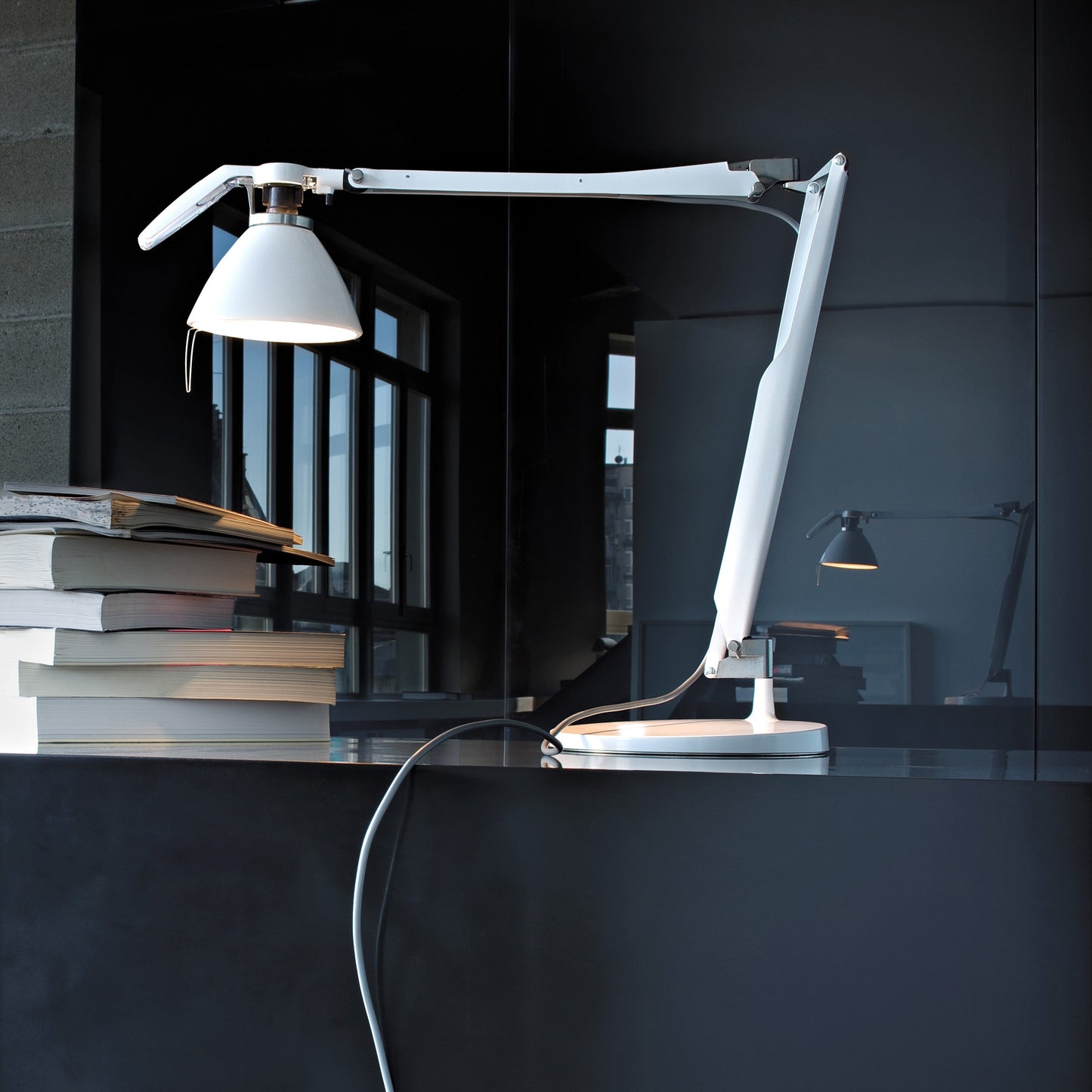 Fortebraccio Table Lamp