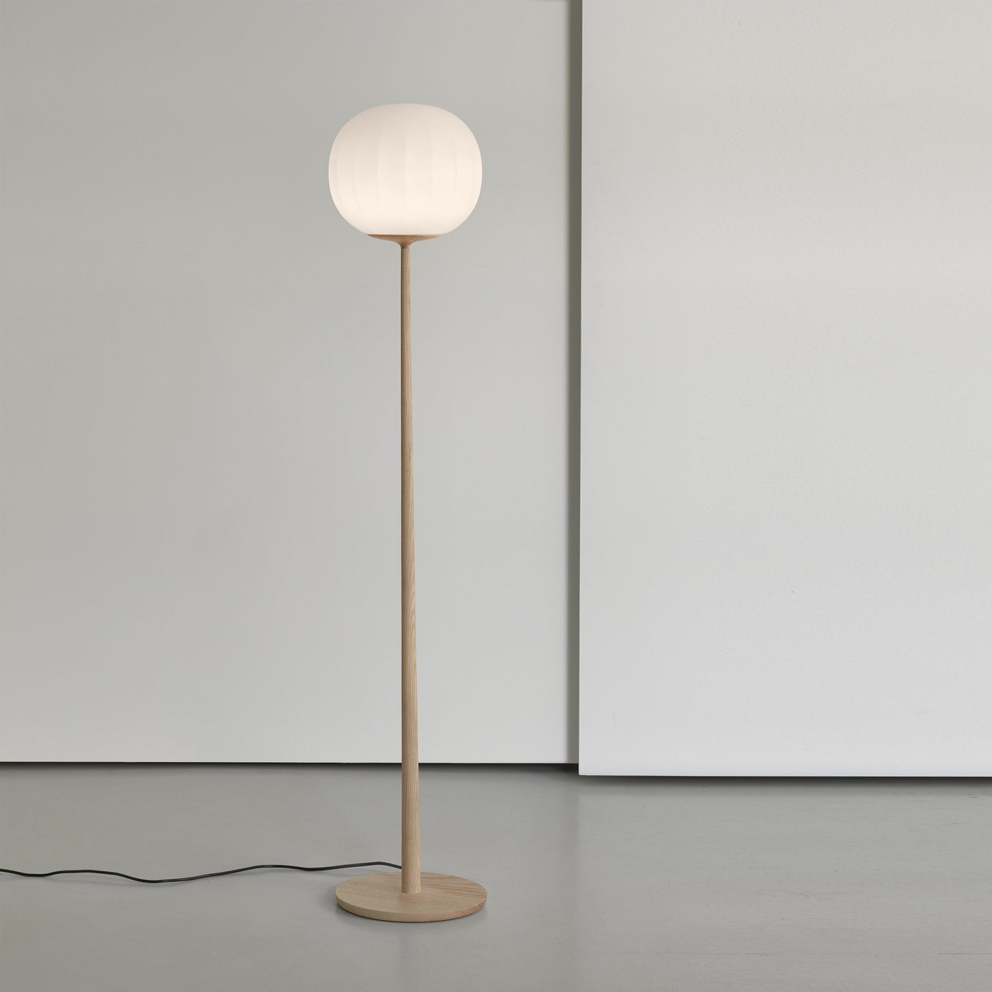 Lita Floor Lamp