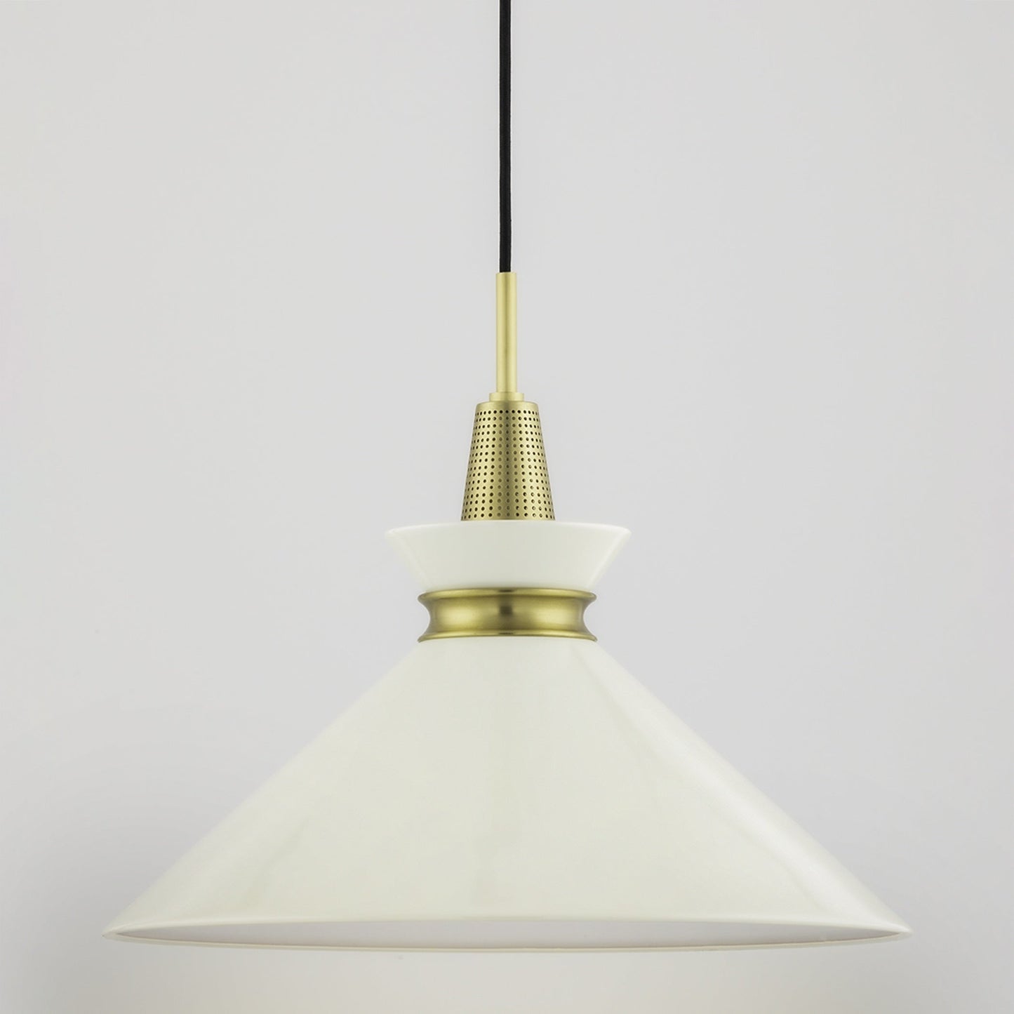 Kiki Pendant Light