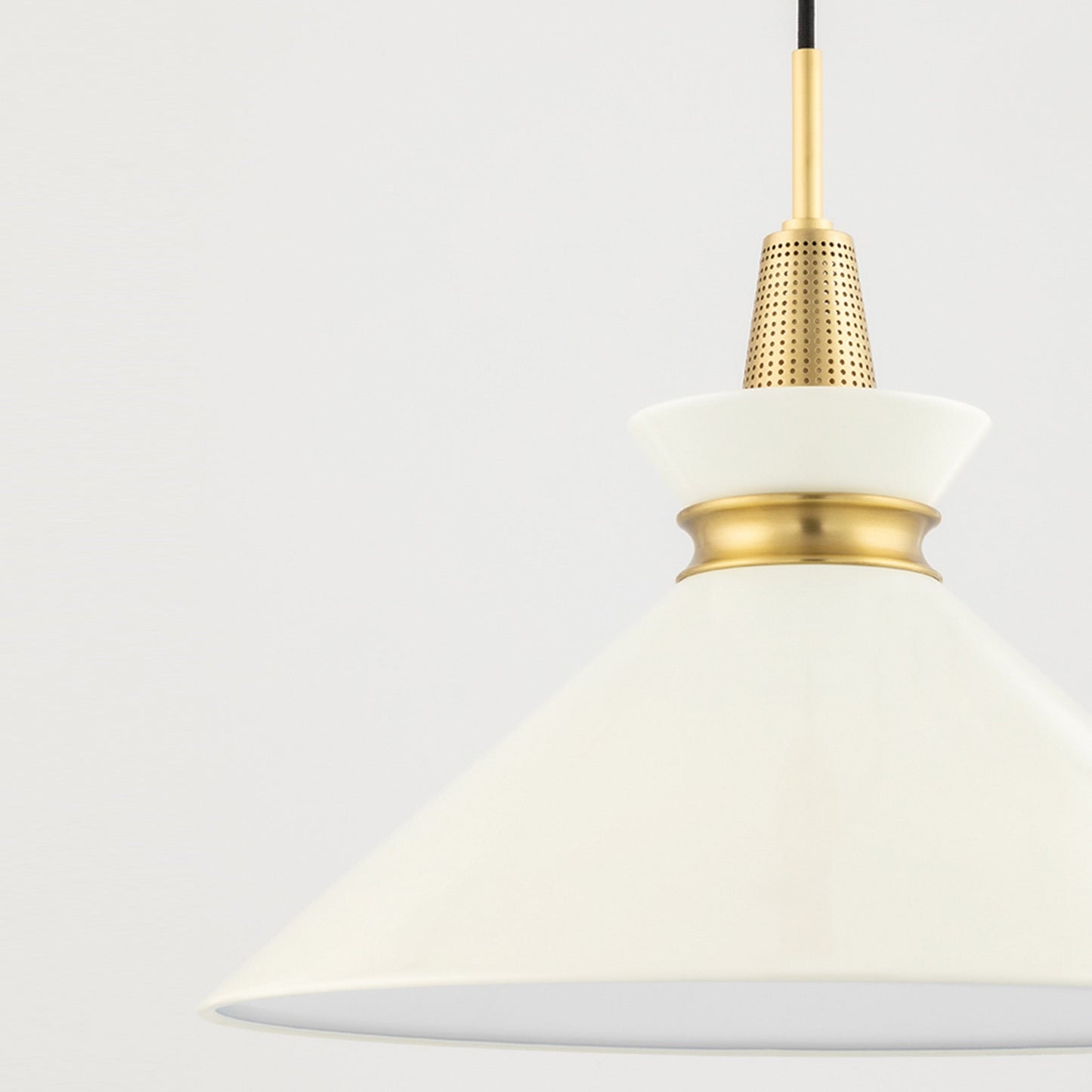 Kiki Pendant Light