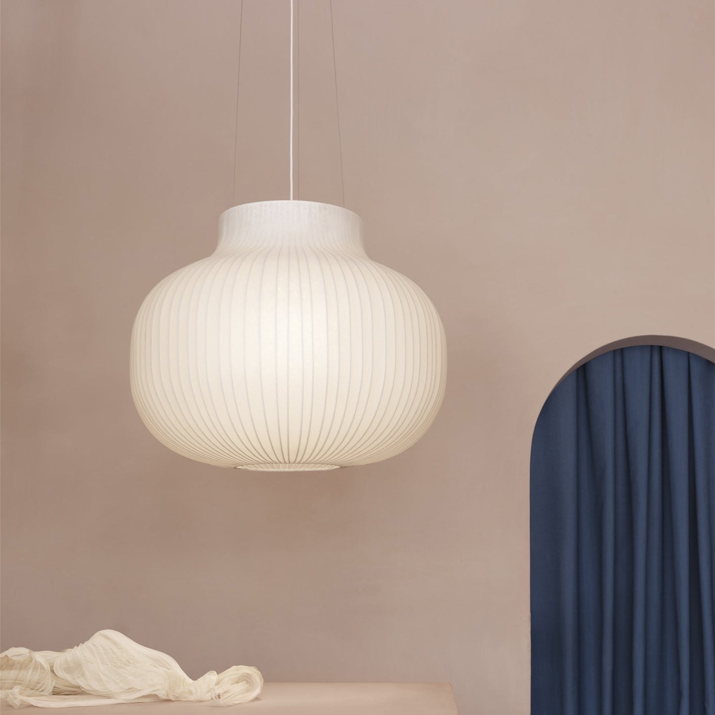 Strand Closed Pendant Light