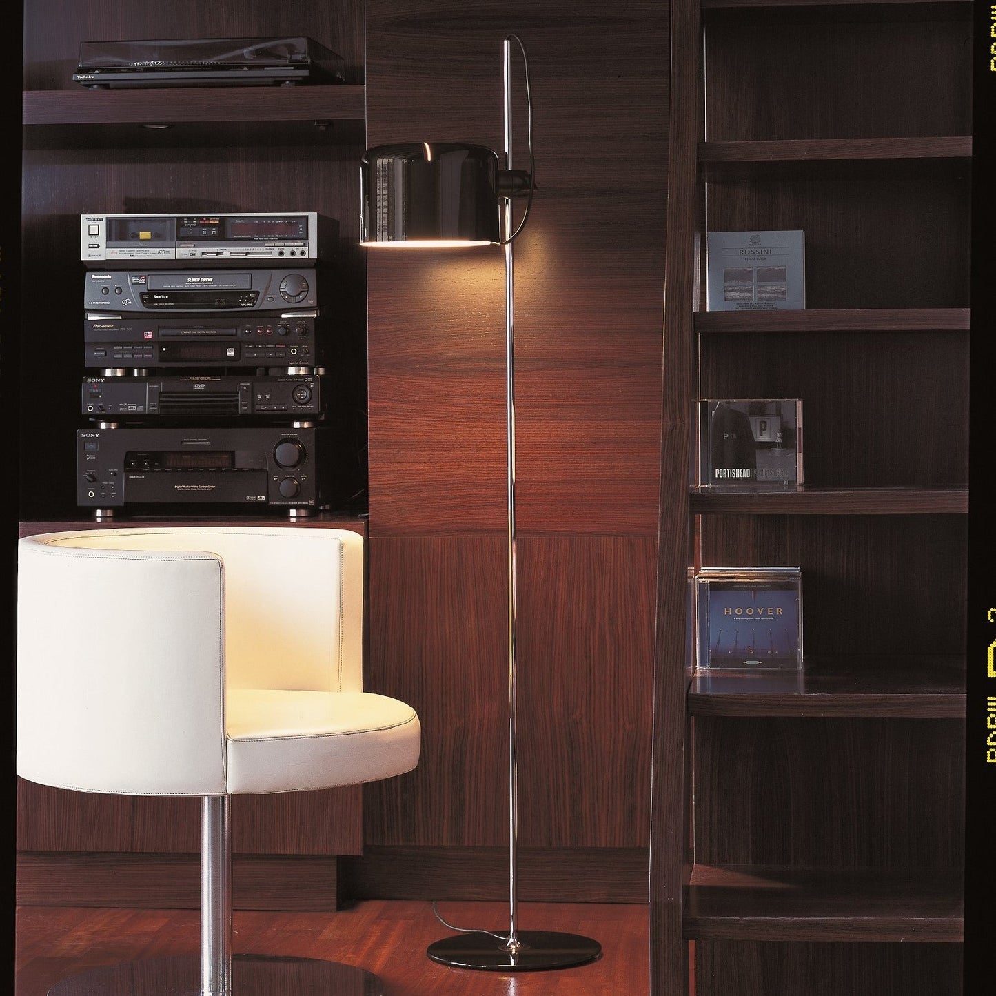 Coupe Floor Lamp