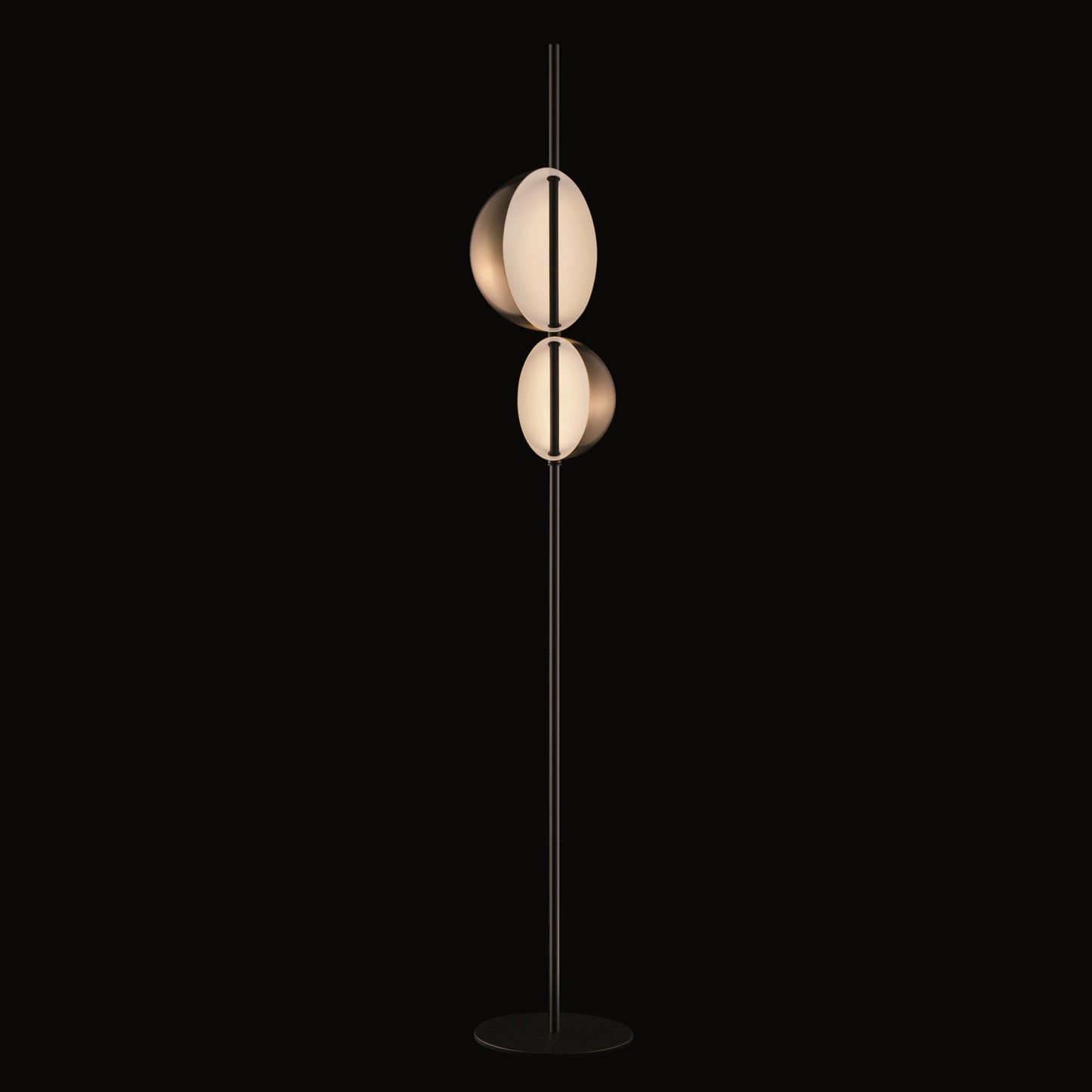 Superluna Floor Lamp