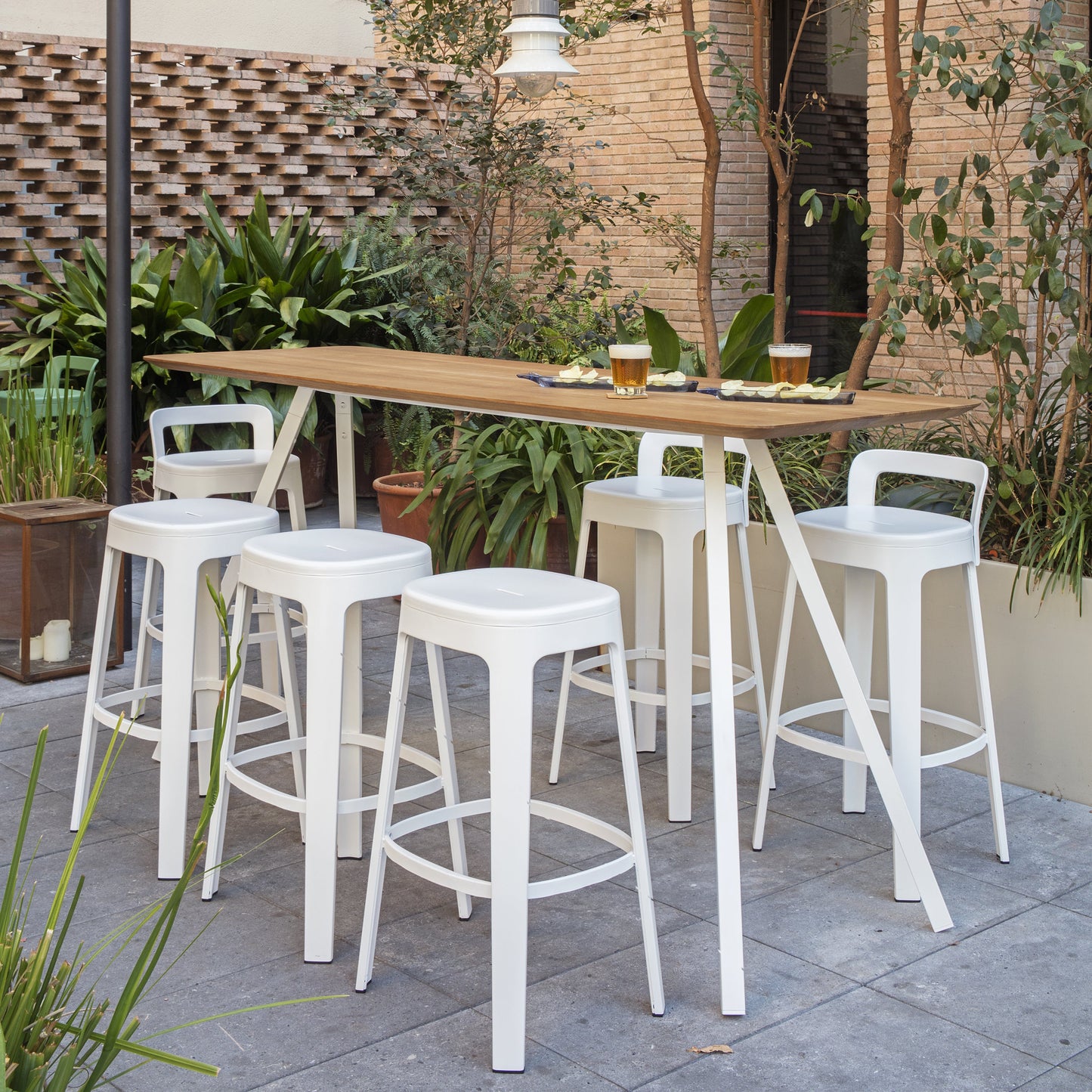 Ombra Backless Bar Stool