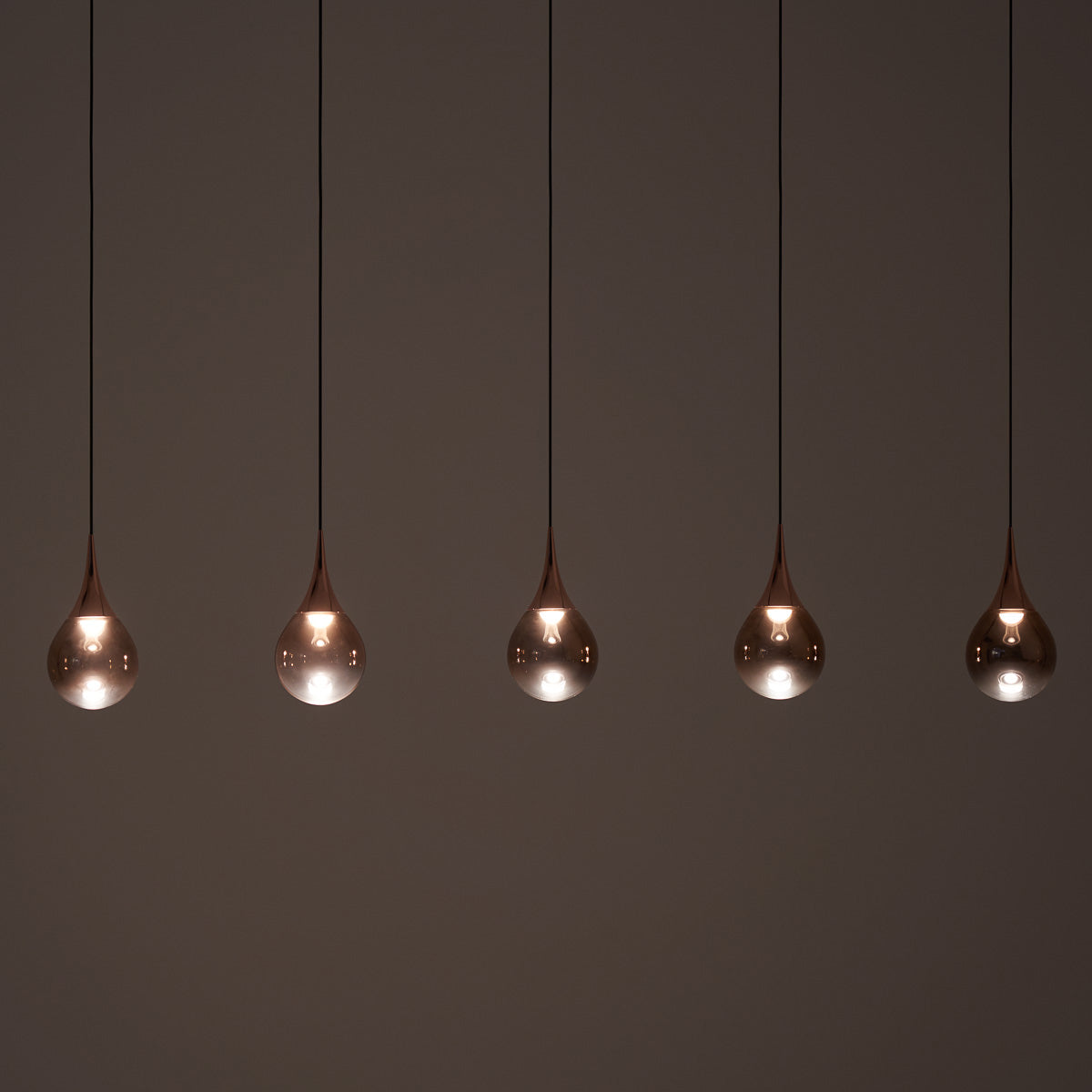 PaoPao Linear Pendant Light