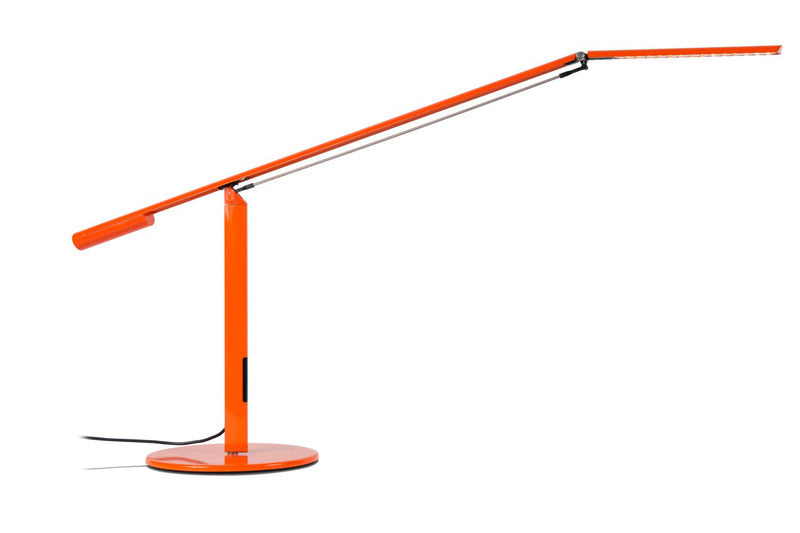 Equo LED Desk Lamp