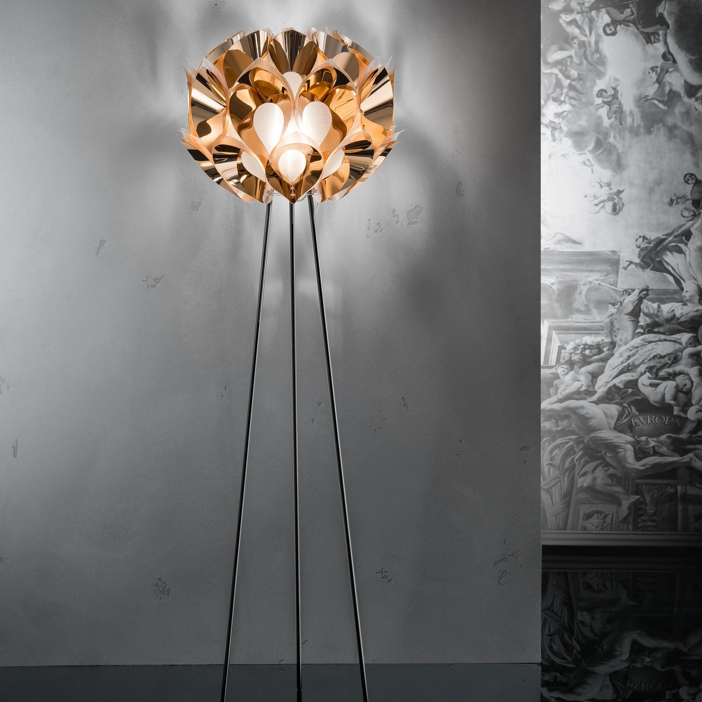 Flora Floor Lamp