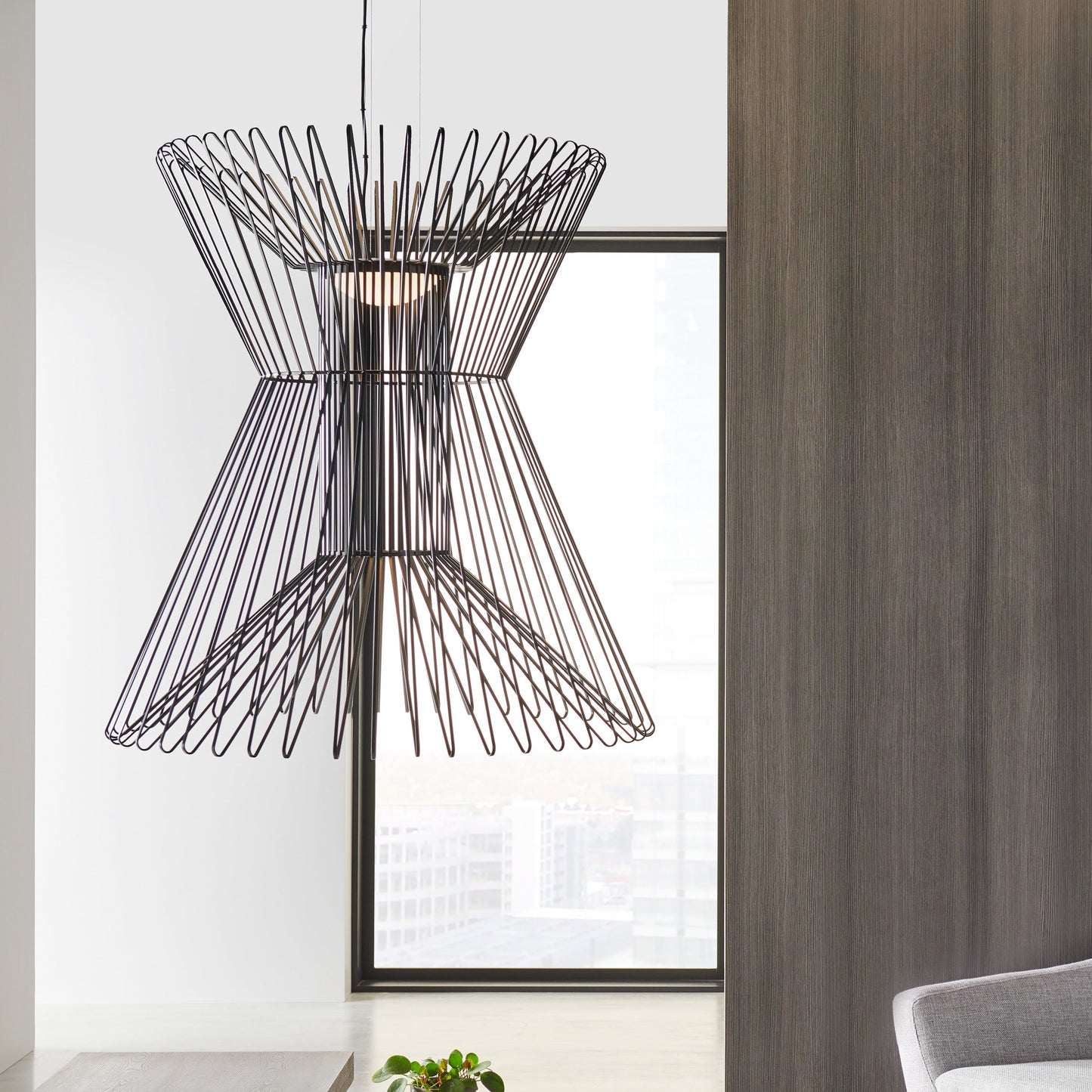 Syrma Grande Pendant Light