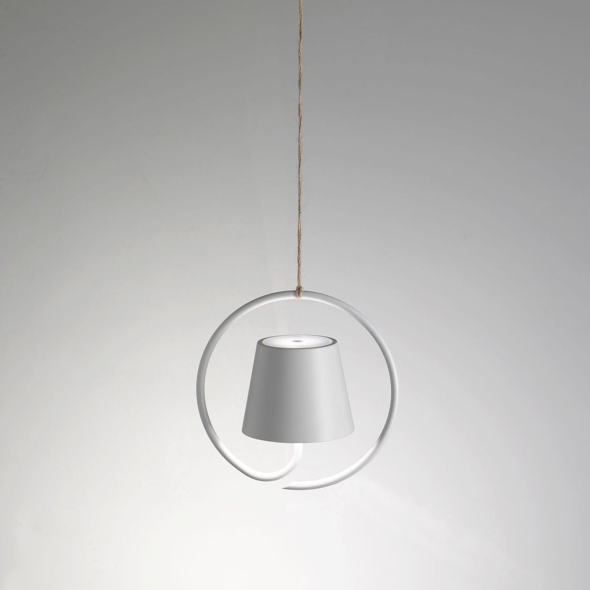 Poldina USB Suspension Light